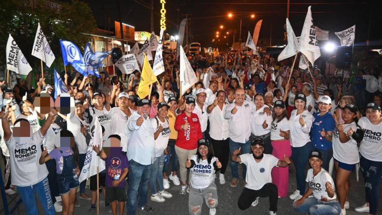 El candidato Guillermo Romero estuvo de visita en fraccionamiento Santa Fe, en Mazatlán.