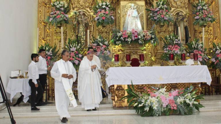 Obispo llama a fieles de la Virgen del Rosario a fomentar el respeto al prójimo