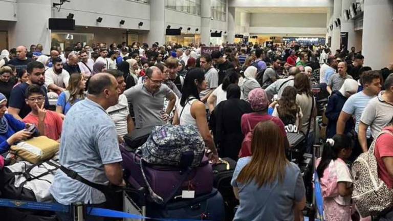 Congestionamiento en el Aeropuerto de Beirut, en el Líbano.