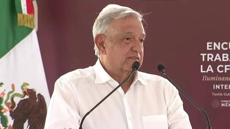 El Presidente Andrés Manuel López Obrador señala que existe gran cobertura eléctrica en México, por lo que busca que el siguiente paso sea llegar a cifras similares pero en Internet.