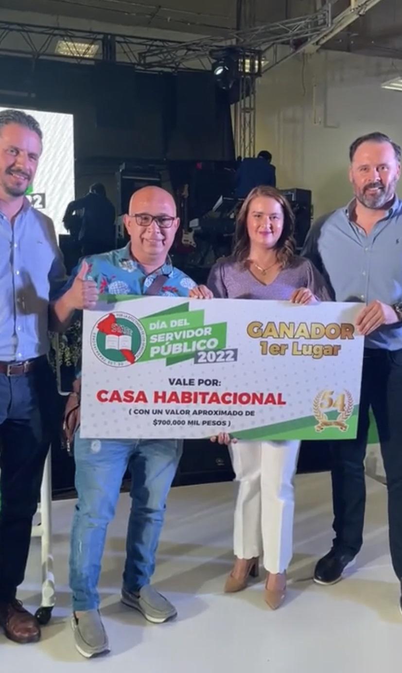 $!Oswaldo Gonzáles fue el ganador de la casa habitación.