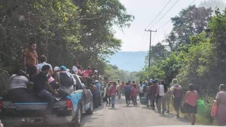 Desplazados por la violencia en la frontera de Chiapas con Guatemala.