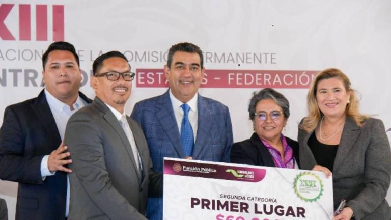 Recibe Observatorio Ciudadano de Mazatlán Premio Nacional de Contraloría Social