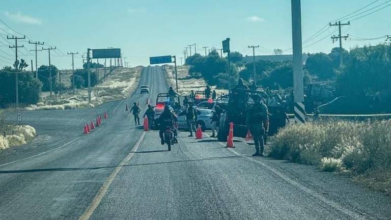 El hallazgo fue sobre una carretera que conecta Ojuelos con San Luis, en el municipio de Ojuelos, en Jalisco.