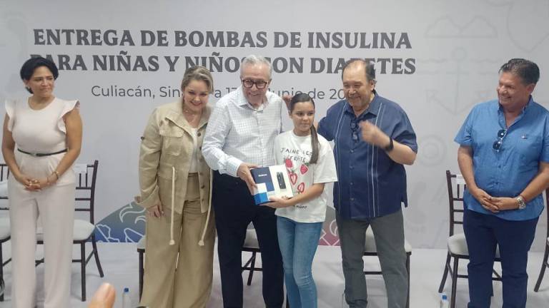 Tomateros, Cañeros, Venados, Algodoneros y DIF Sinaloa entregan bombas de insulina a niños con diabetes