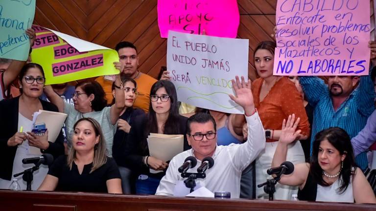 Integrantes del Stasam se manifestaron este viernes en Cabildo.