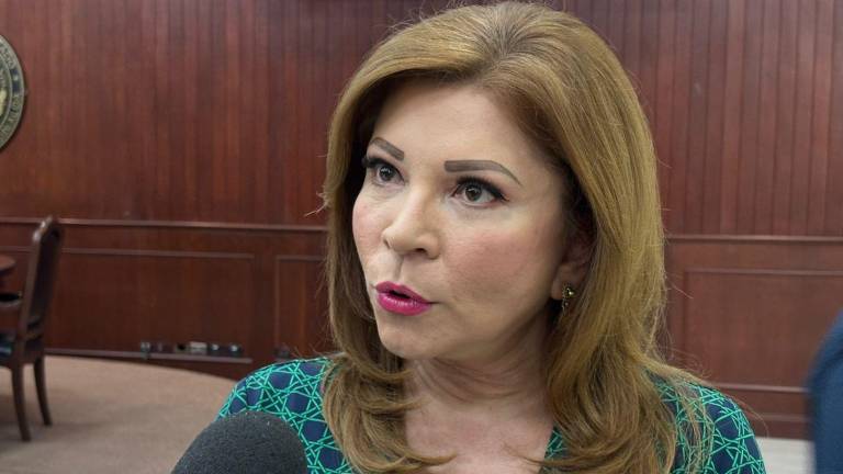 la Diputada Gloria Himelda Félix valoró que Sara Bruna Quiñónez Estrada “se hizo a un lado”, en pro de la investigación de la FGR.