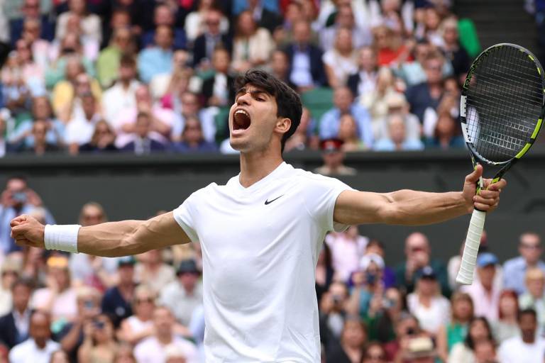 Un combativo Alcaraz regresa a la final de Wimbledon