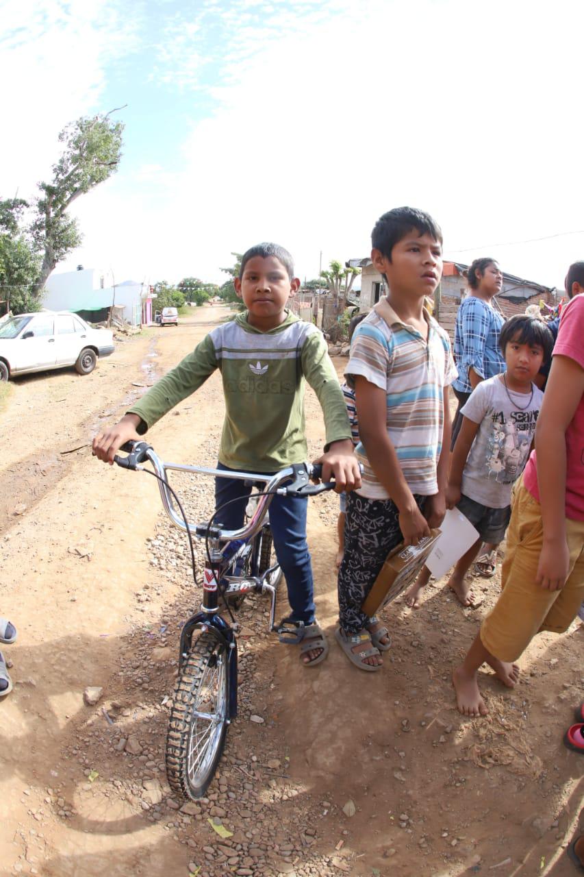 $!¡Gracias! Cumplen los Reyes Magos de Noroeste una vez más con niñas y niños de Mazatlán