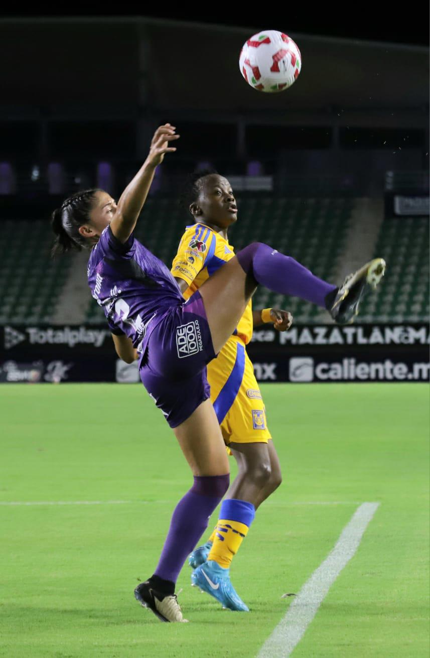 $!¡No levantan! Tigres devora a Mazatlán Femenil en El Encanto