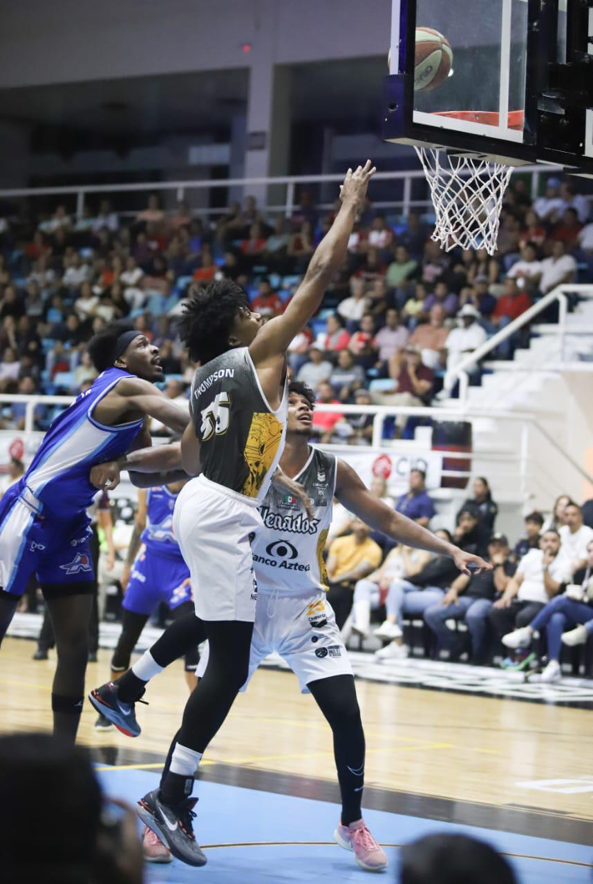 $!Regresa Terrence Thompson con Venados Basketball