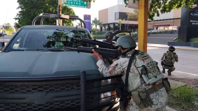 Las autoridades de la Policía Municipal y Estatal, más las fuerzas federales, se movilizaron al sector Tres Ríos.