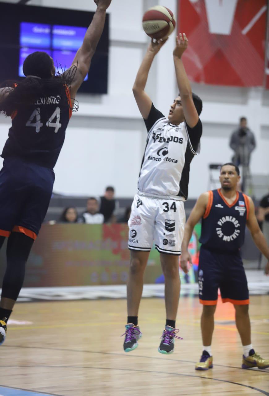 $!Venados Basketball define triunfo en los últimos segundos