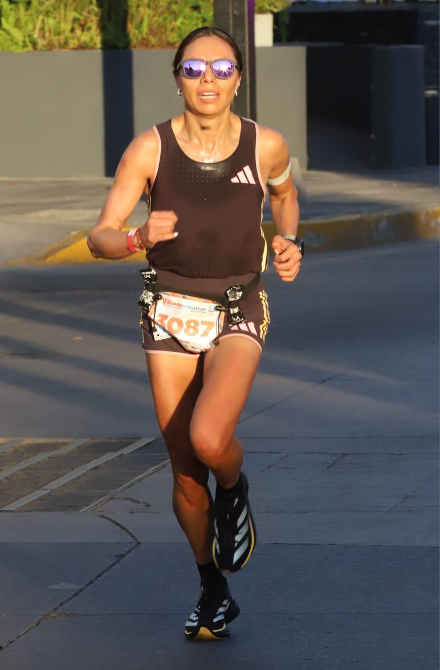 $!Trabajos de dosificación y control de ritmo dan triunfo a campeones de Medio Maratón Pacífico