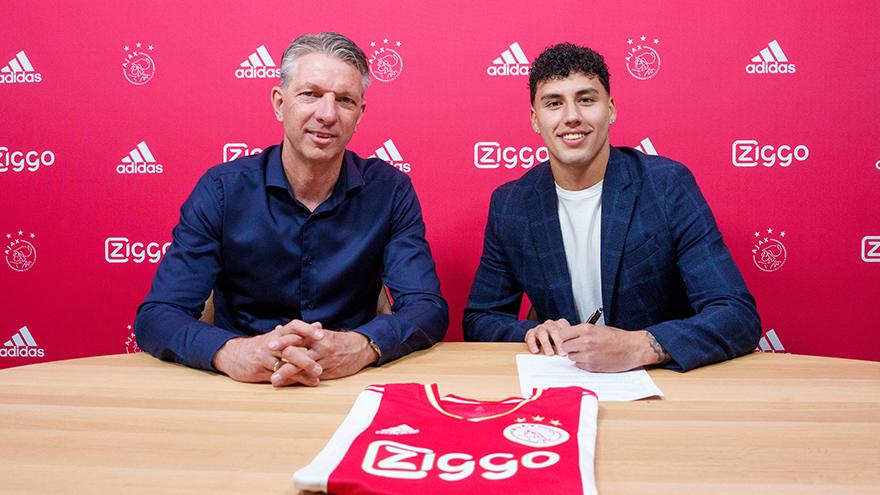 $!Ajax hace oficial el fichaje de Jorge Sánchez hasta 2026