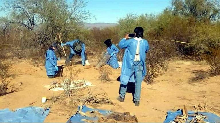 Colectivos localizaron una fosa clandestina en Sonoyta, Sonora.