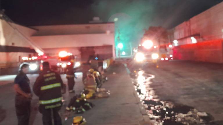 Al siniestro acudieron personal de Bomberos Culiacán y Protección Civil.