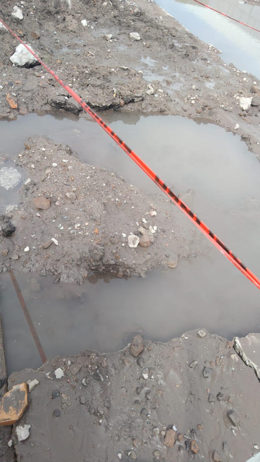 $!Construcción rompe tubería y deja sin agua a escuinapenses