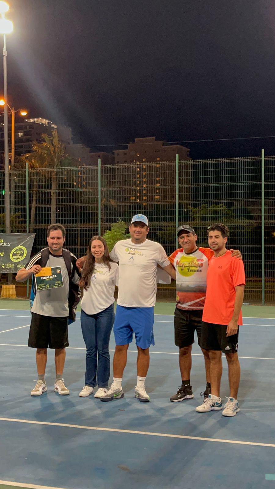 $!Velarde y Lizárraga son campeones de Torneo Escalera Argo Medics