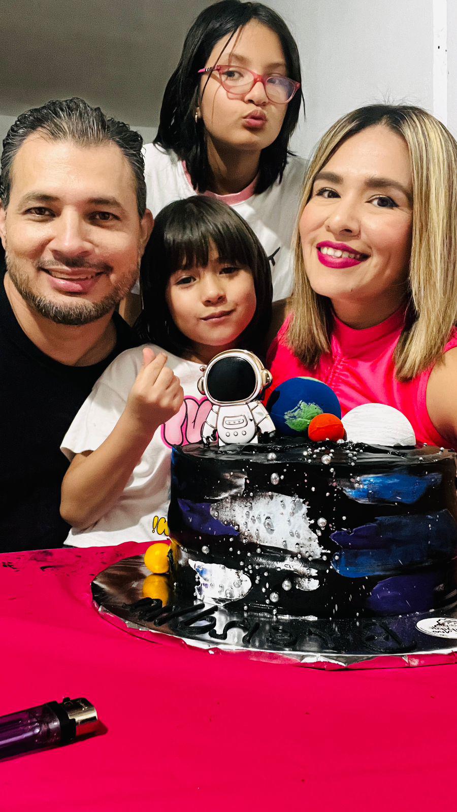 $!Brendha Félix Lizárraga celebra feliz de la vida junto a sus seres queridos.