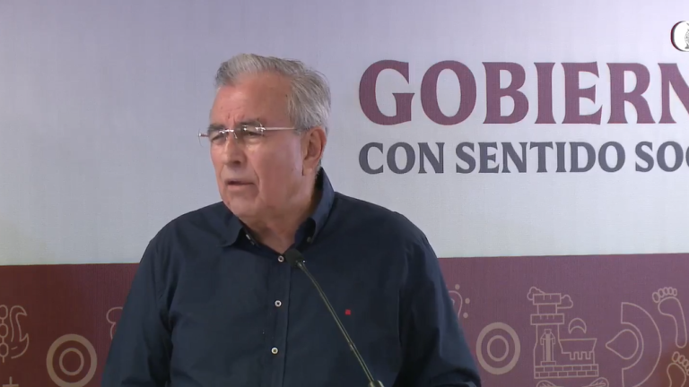 Rubén Rocha Moya criticó a aquellos diputados locales que llevan dos legislaturas.