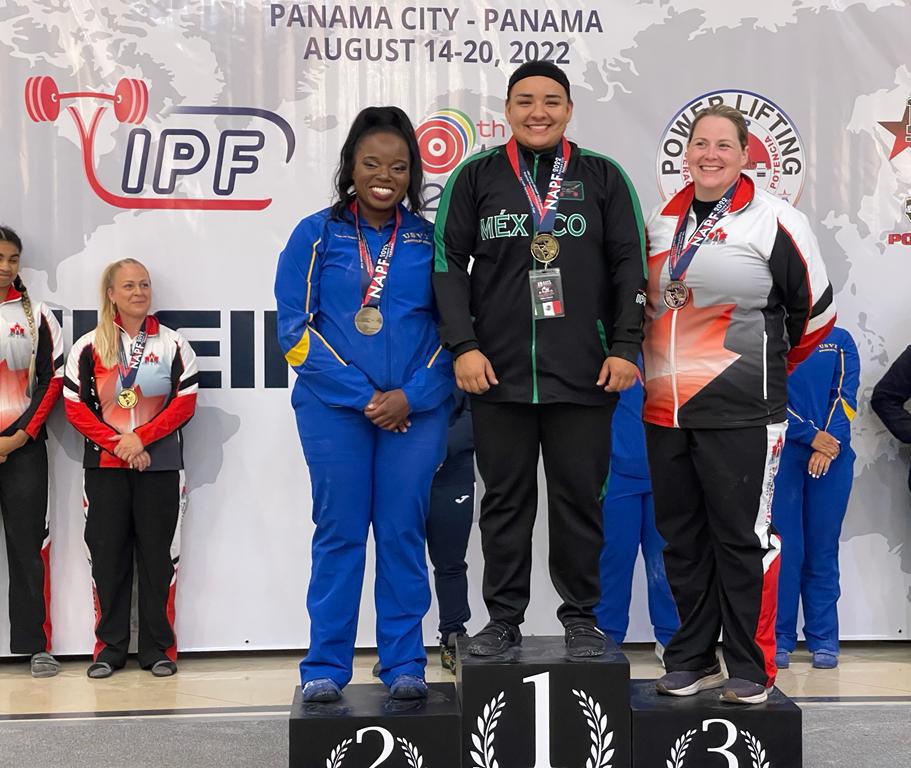 $!DÍA DE LA MUJER: Maytia Millán López demuestra su capacidad y su calidad en el powerlifting