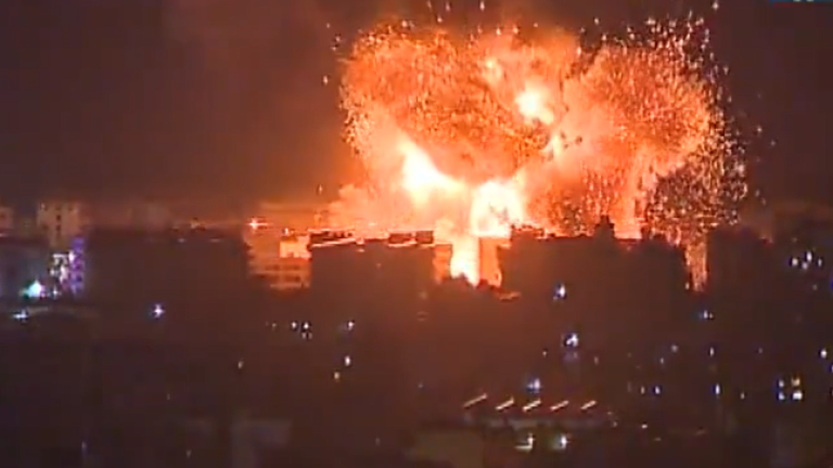 Imagen de los ataques aéreos de Israel en el suburbio de Beirut, Líbano.