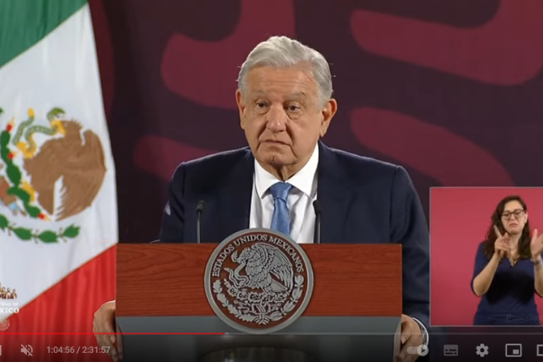 AMLO dice que pausa relación con embajadas de EU y Canadá