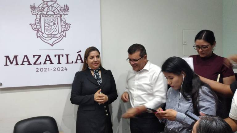 Verenice Oleta Benítez se separó de su cargo este viernes como Secretaria del Ayuntamiento de Mazatlán