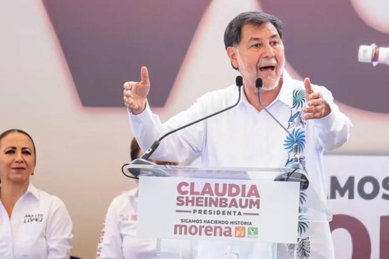 Noroña se reúne con Sheinbaum, pero antes se lanza contra AMLO