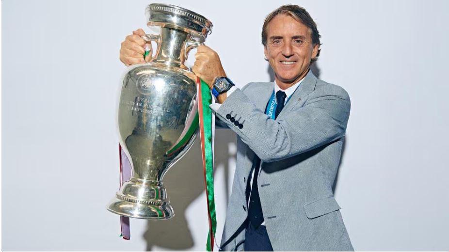 $!Roberto Mancini renuncia como técnico de Italia para dirigir a Arabia