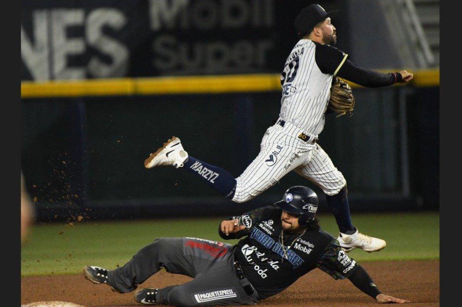 $!Sultanes se acerca en la serie a Algodoneros