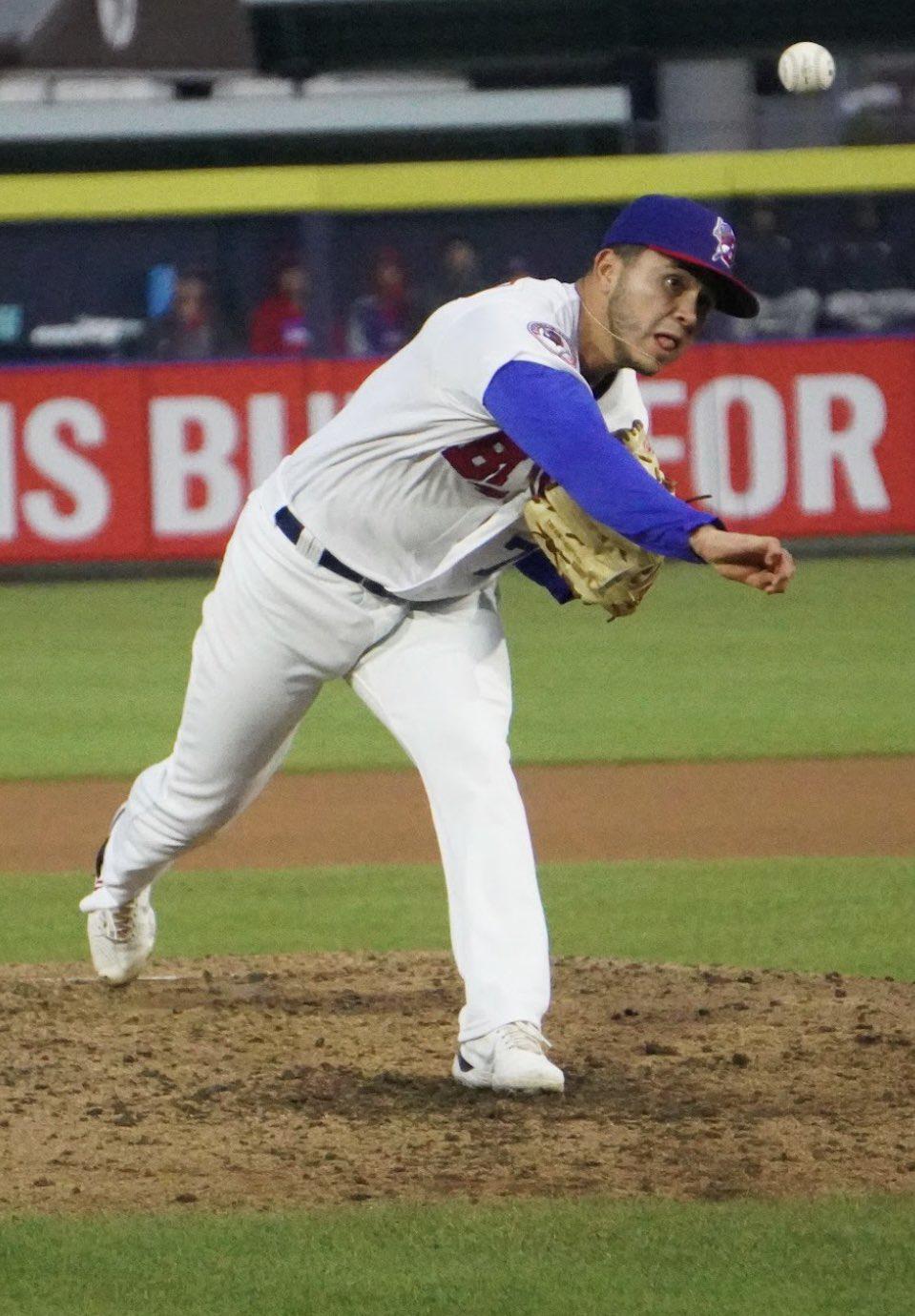 $!Disfruto ver al bateador abanicar y fallar: Adrián Hernández