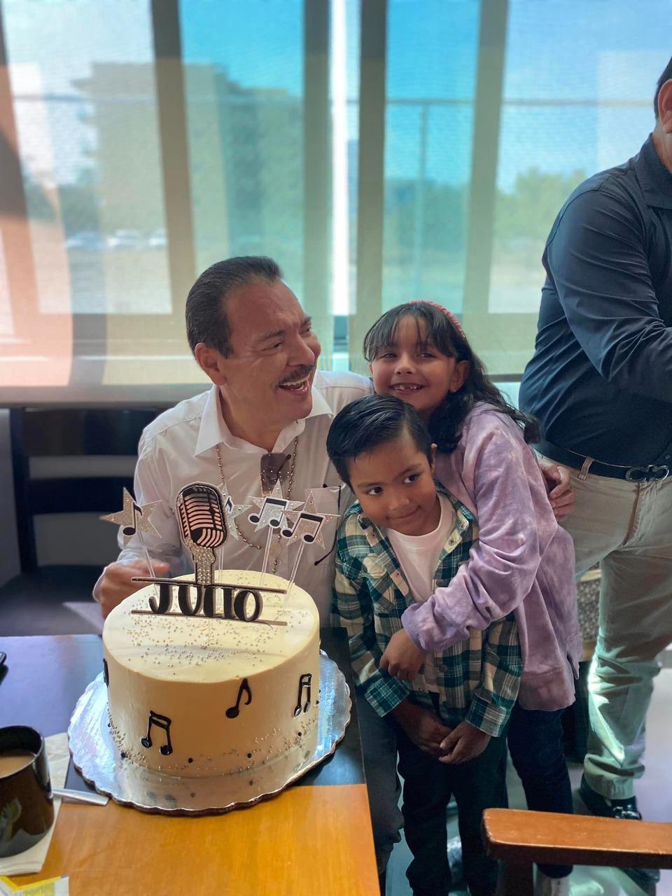 $!Julio Preciado celebra su cumpleaños rodeado de su familia y amigos