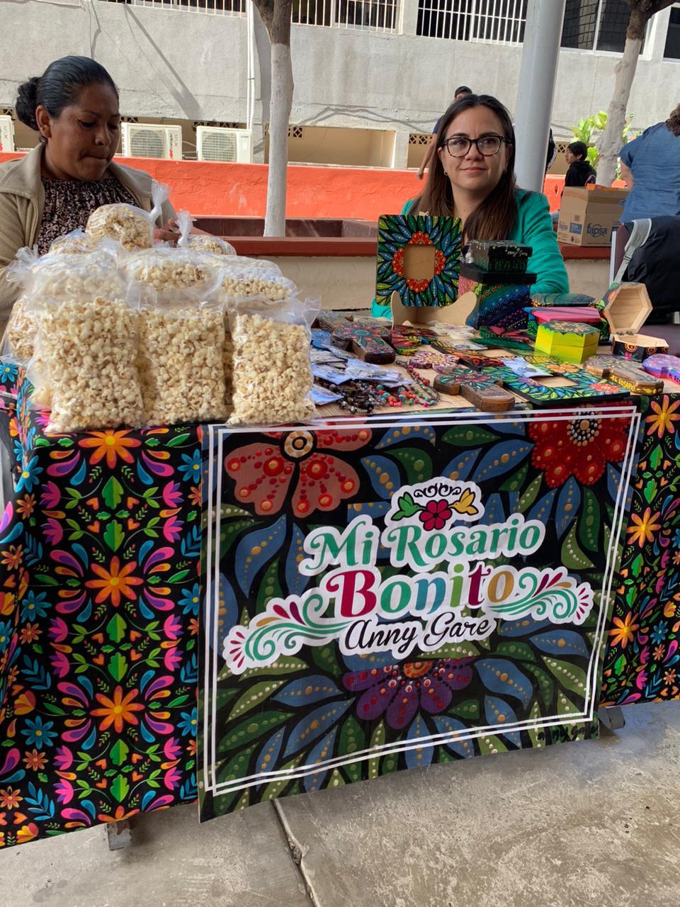 $!Mujeres artesanas rosarenses destacan en evento de Mazatlán