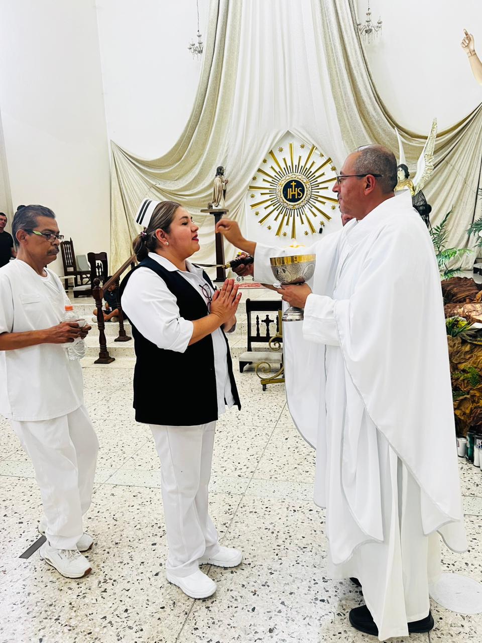 $!Personal del Hospital Integral de Rosario celebra el Día del Enfermero con misa