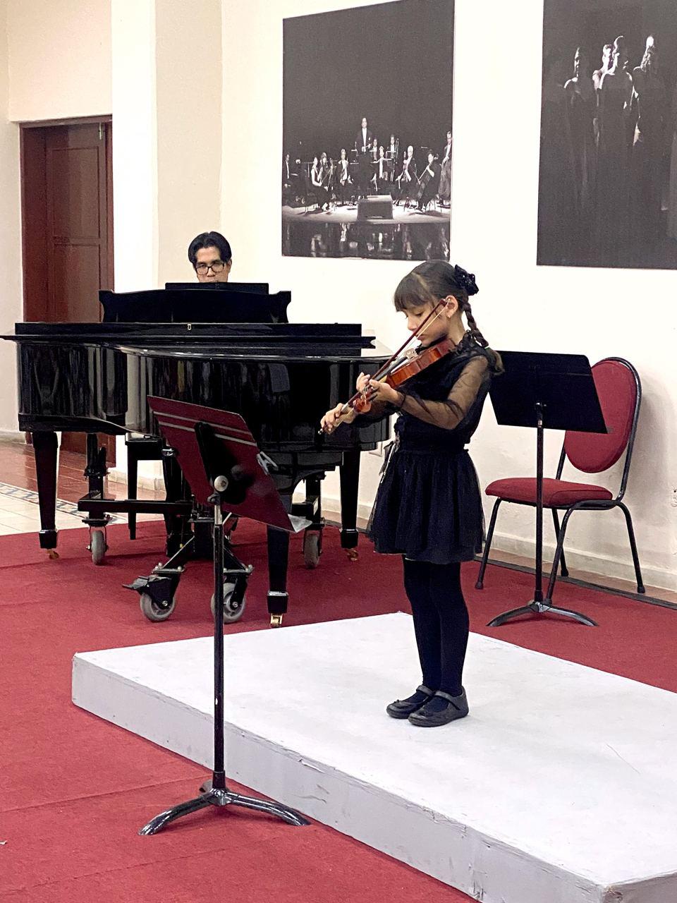 $!El segundo recital lo ofrecieron alumnos de la clase de violín.