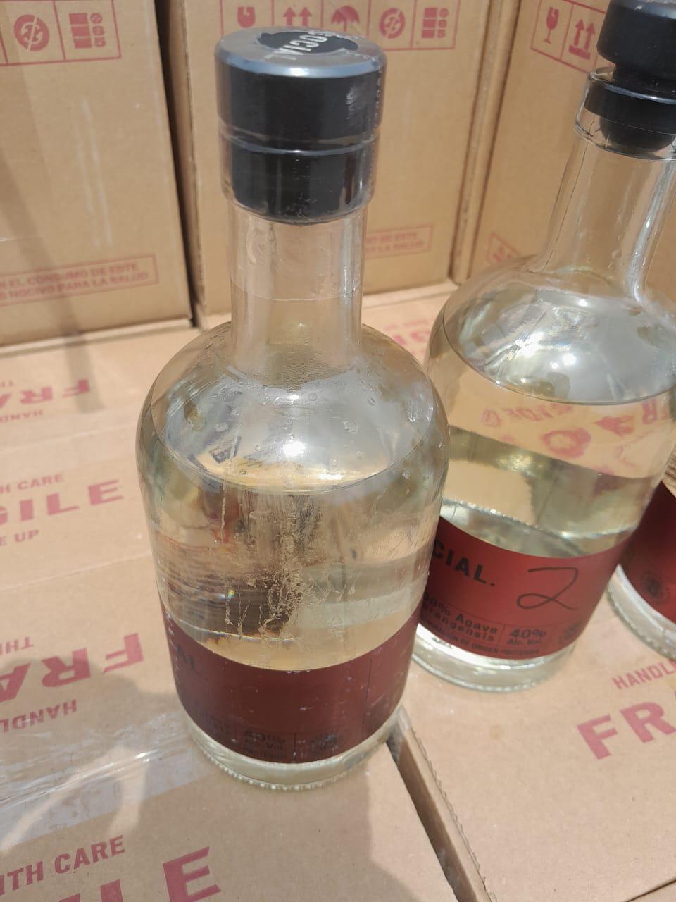 $!Asegura Marina 5,400 kilos de metanfetamina en botellas de mezcal artesanal