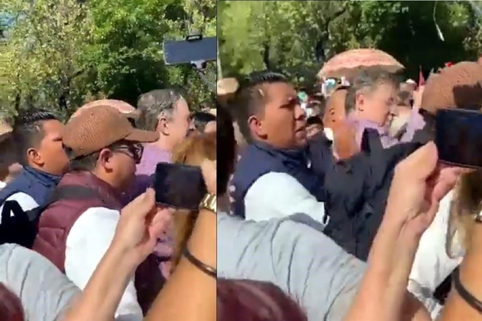 $!AMLO llega al Zócalo tras 6 horas caminando en la Marcha del Pueblo en la CDMX