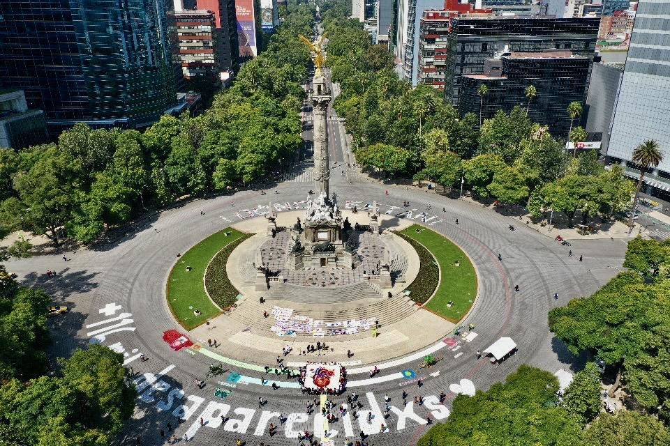 $!Este es el sexenio con mayor número de desapariciones: 51,791 personas, el 44.8% de las víctimas. En la imagen, acto del MNDM en el Ángel de la Independencia para conmemorar el Día Internacional de las Víctimas de Desaparición Forzada.