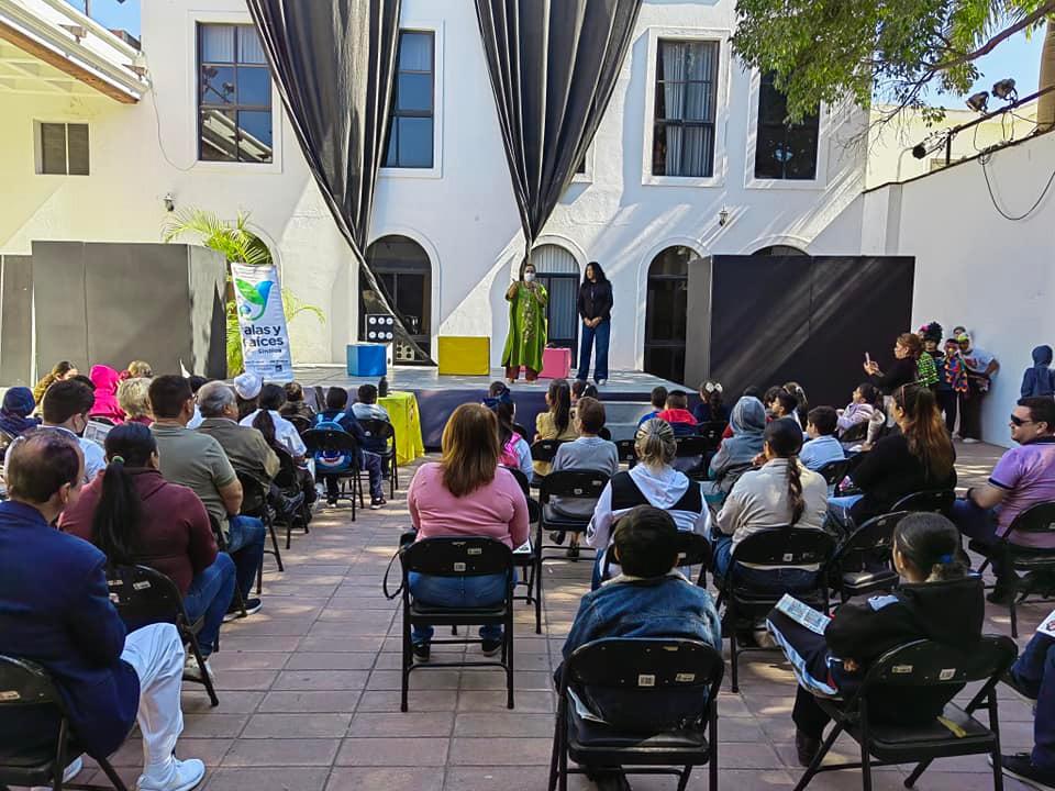 $!El evento fue en el patio del Museo de Arte de Mazatlán.