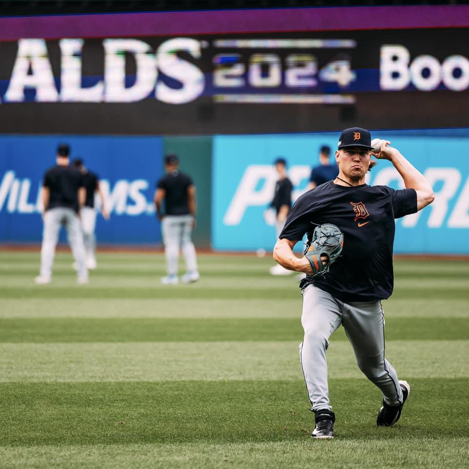 $!Tyler Holton at a workout before the American League Divisional Series against the Cleveland Guardians at Progressive Field in Cleveland, Ohio on October 4, 2024. (Allison Farrand / Ilitch Sports)