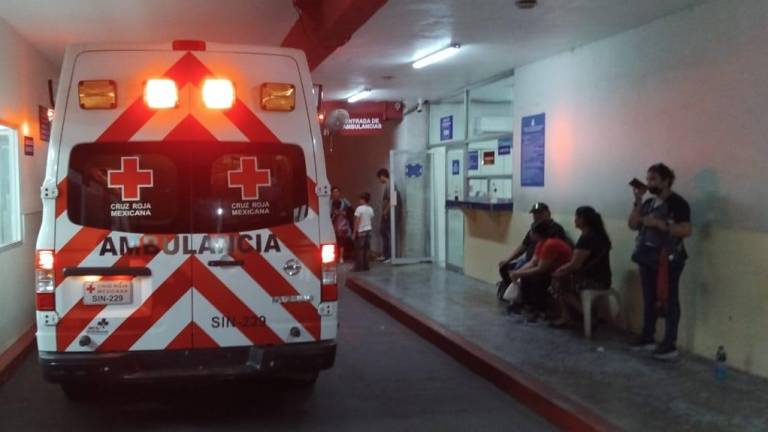 Jesús, de 15 años, fue internado este viernes en una clínica de Culiacán tras haber sido baleado presuntamente en Badiraguato.