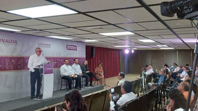 Anuncian construcción de un nuevo hospital del IMSS en Culiacán y remodelación de Clínica en Mazatlán