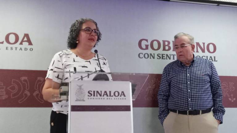 Durante la conferencia, la titular de SEPyC en Sinaloa informó que ya se entregaron 1 millón 723 mil 64 libros de Preescolar y Primaria.