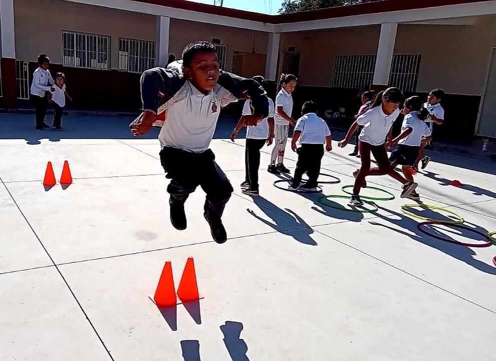 $!Llega el beisbol 5 a la comisaría El Guayabo