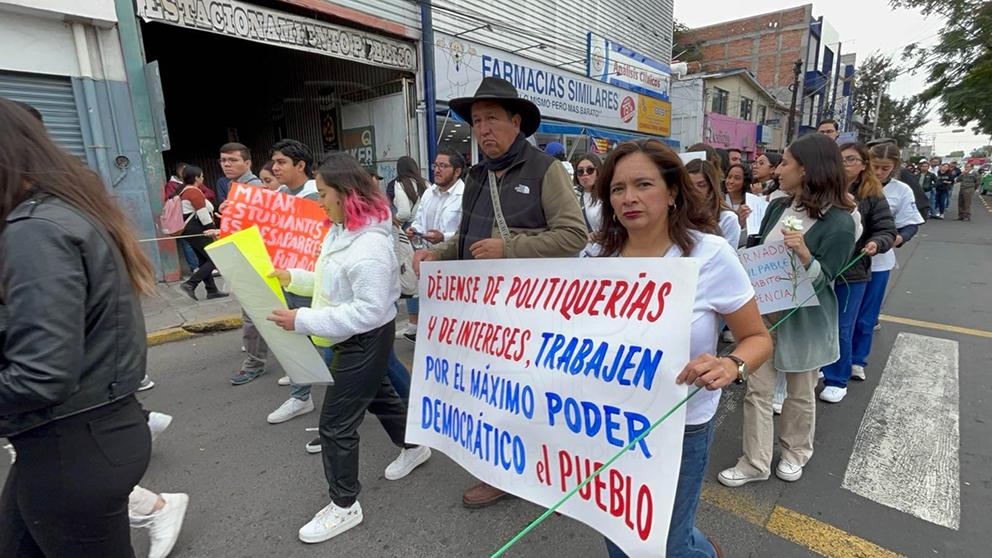 $!Se rebelan jóvenes de Celaya contra violencia: ‘Estamos hartos de sobrevivir’